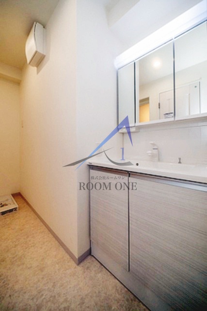 洗面設備　洗面台です。