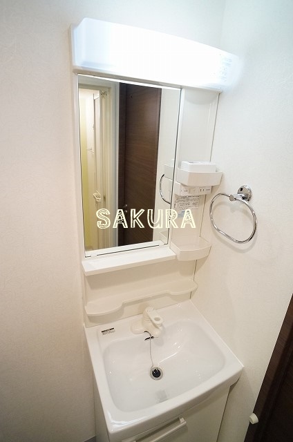 洗面設備　忙しい朝には欠かせない洗面所です♪