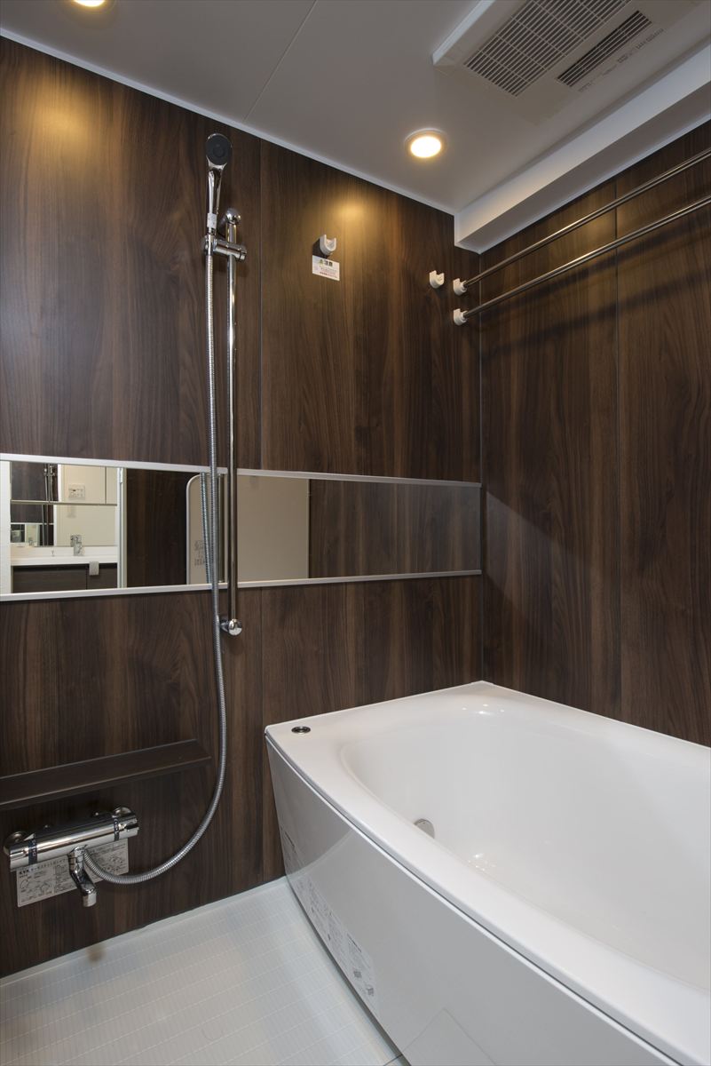 バス・シャワールーム　日々の暮らしに欠かせないお風呂です