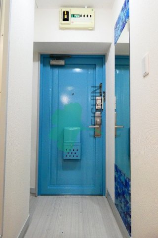 玄関　下駄箱もしっかりついてます！