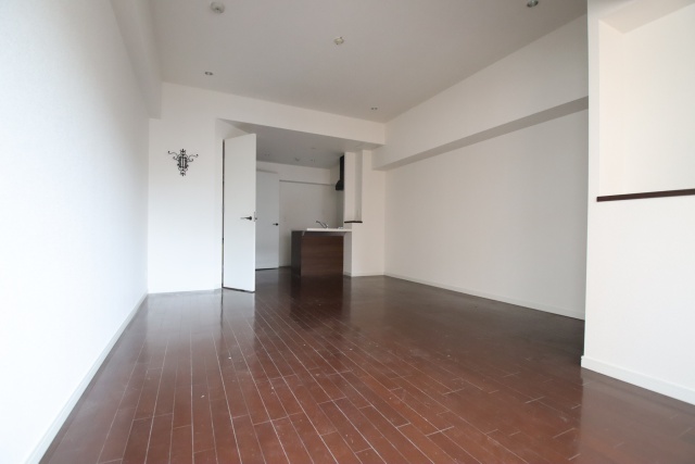 居室・リビング　※別室の参考写真の為、現況優先です。