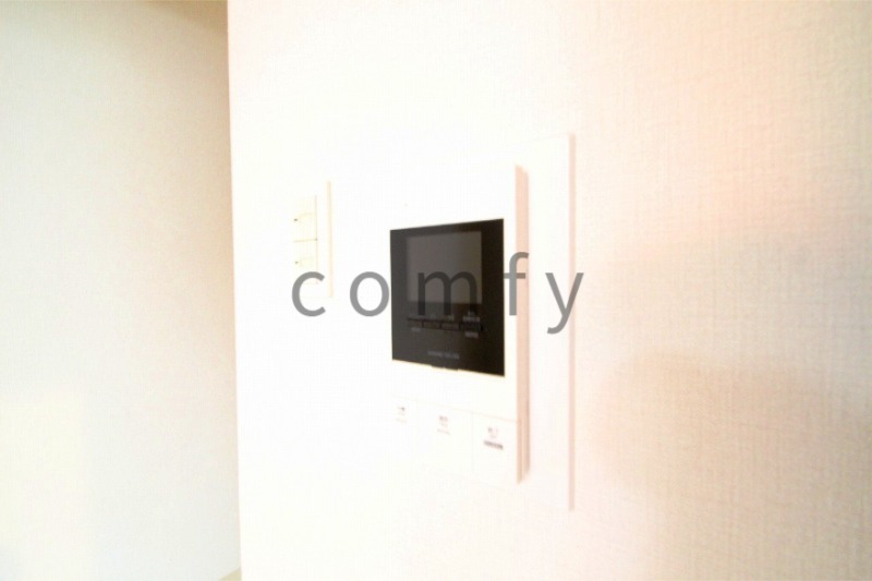 セキュリティ　モニター付きインターホン