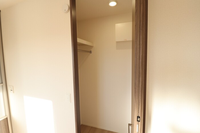 収納　ウォークイン搭載でお荷物もスッキリ！