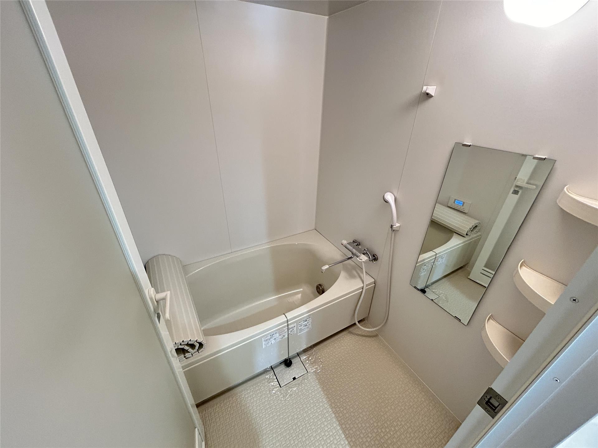 バス・シャワールーム　浴室