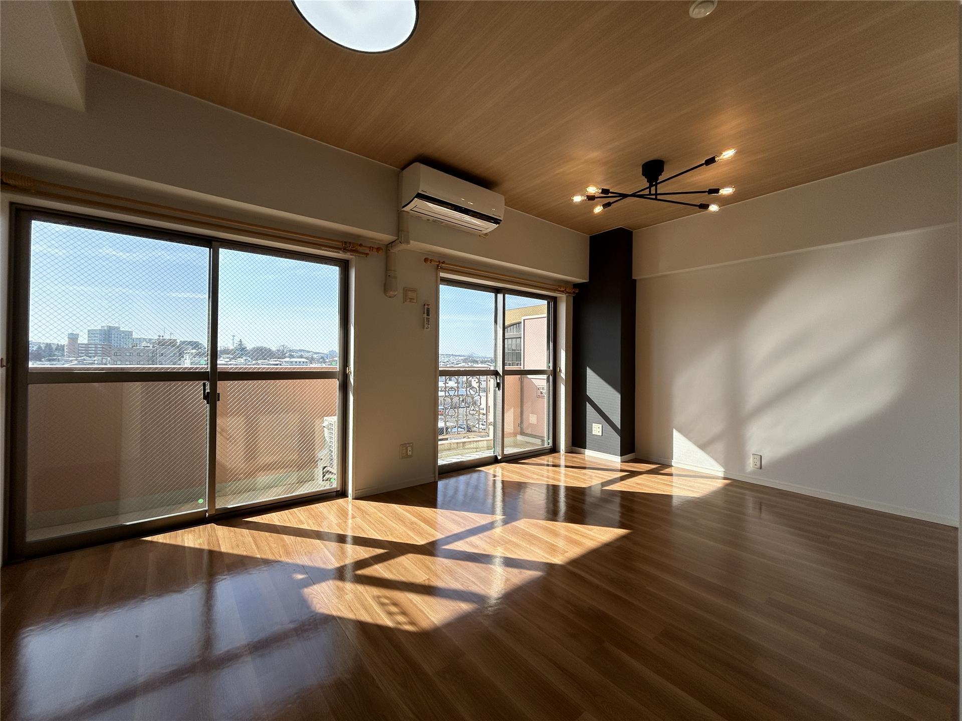 居室・リビング　リビング