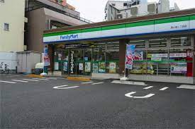 コンビニ　ファミリーマート西小岩二丁目店（コンビニ）まで495m