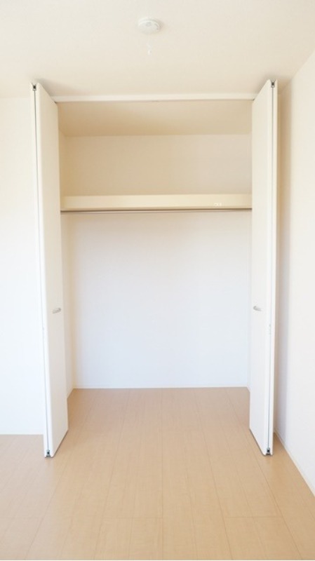 収納　図面と現状に相違がある場合には現状を優先