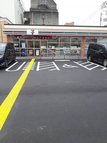 コンビニ　セブンイレブン　姫路古二階町店（コンビニ）まで361m