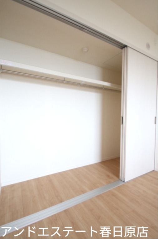 収納　各部屋に収納があります