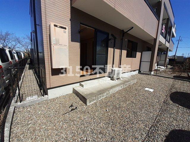 庭　簡単な家庭菜園も楽しめるお庭です