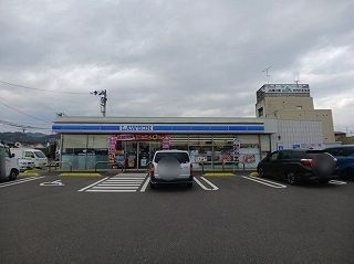 コンビニ　ローソン東かがわ土居店さん（コンビニ）まで500m