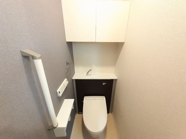 アプリコット3のトイレ写真