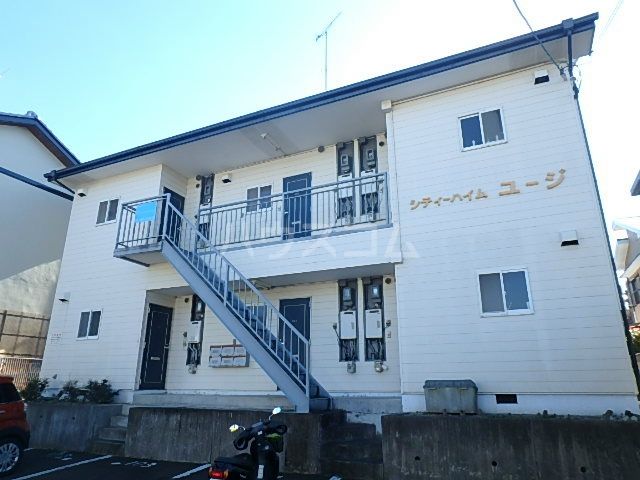 掛川市長谷のアパートの建物外観