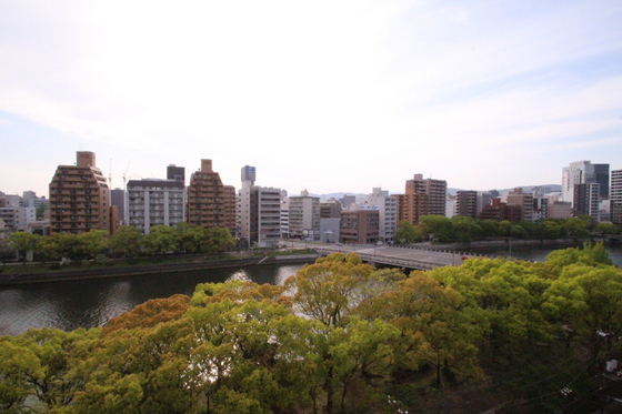 【広島市南区比治山町のマンションの眺望】