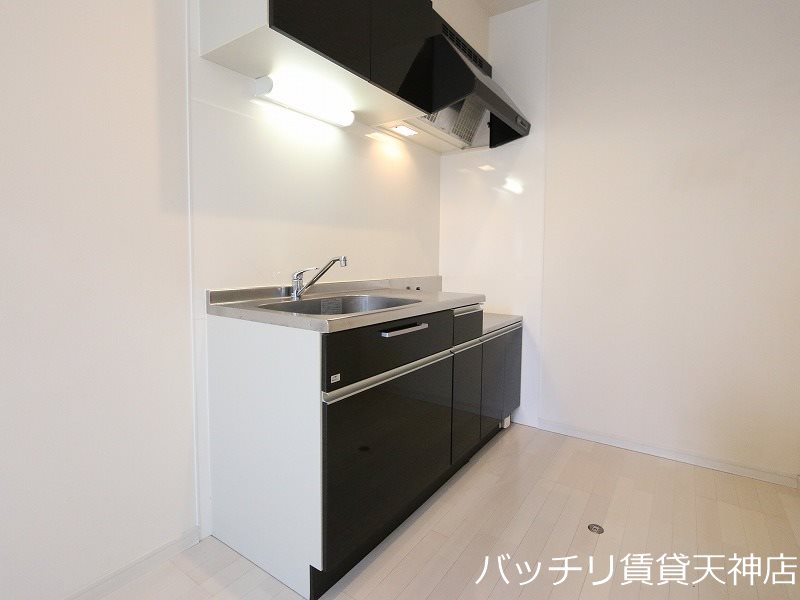 キッチン　同型タイプの写真になります　現状優先