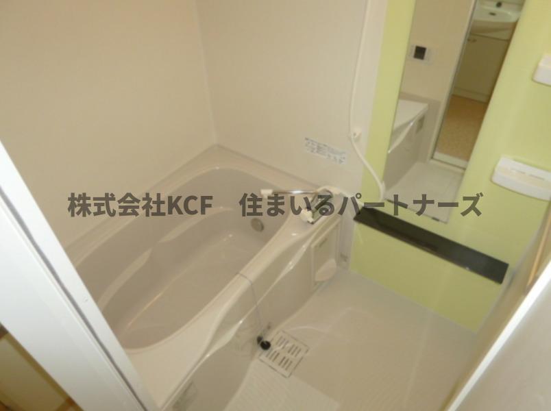 バス・シャワールーム　日々の疲れを癒すお風呂付です