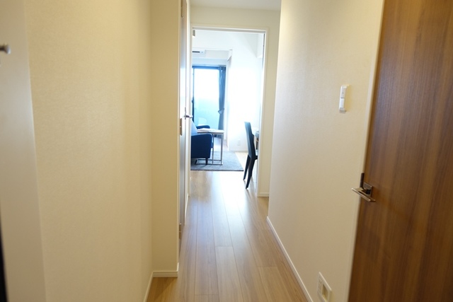 玄関　※写真は同タイプ住戸です。