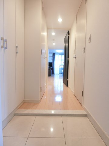 玄関　詳細は、RISUMO江坂本店→06-6155-7137まで♪