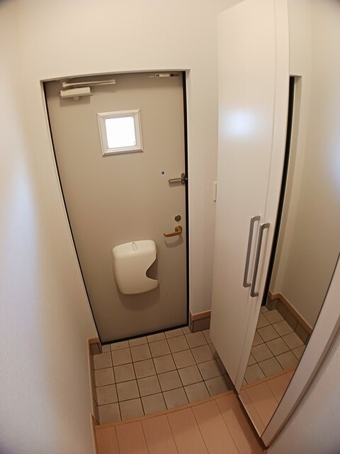 玄関　図面と現状に相違がある場合には現状を優先