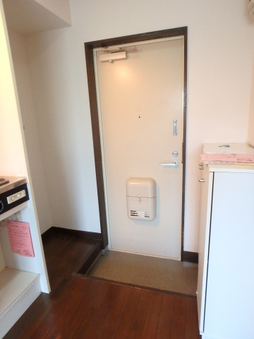 玄関　参考写真