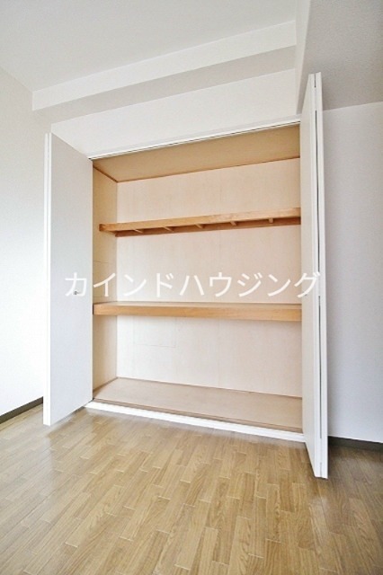 収納　クローゼット