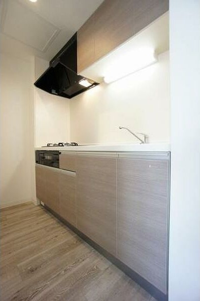 キッチン　作業台との一体感が嬉しいシステムキッチン付きです♪