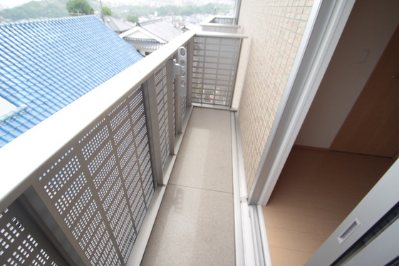 バルコニー　※別部屋の写真です