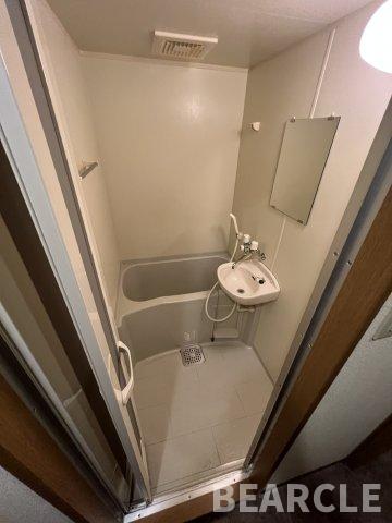 バス・シャワールーム　お風呂で日々の疲れを落としましょう