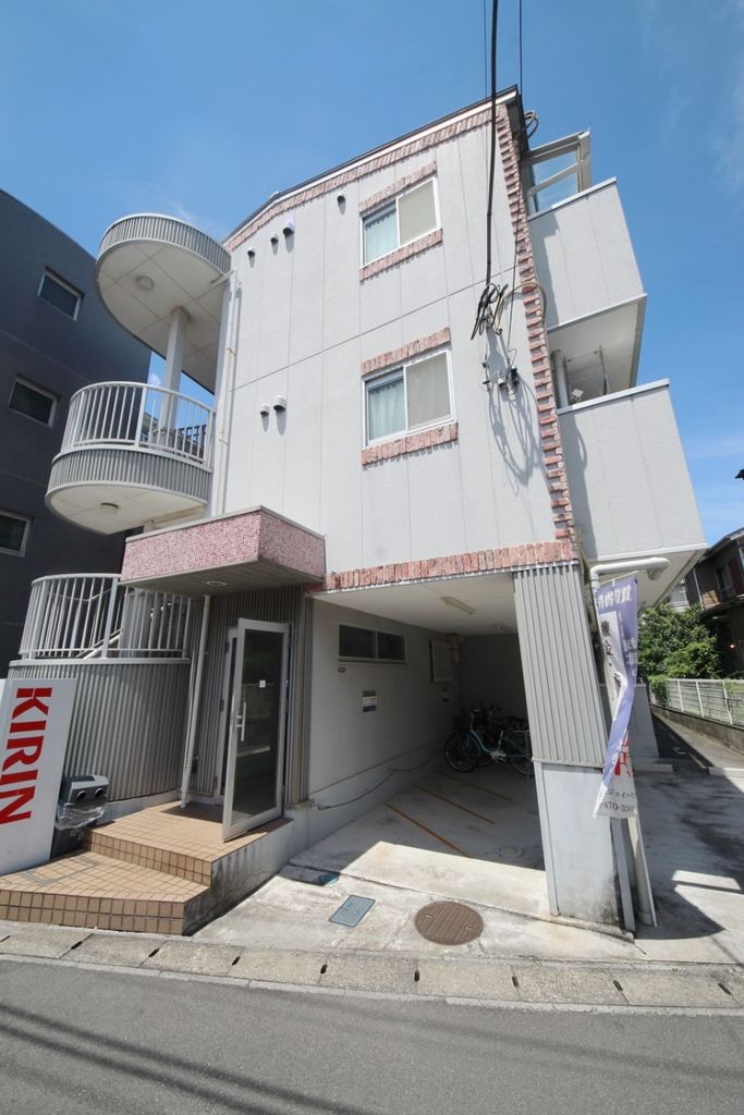 バーミリオン市川の外観写真