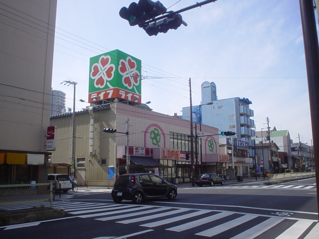 【フジパレス都島御幸町III番館のスーパー】