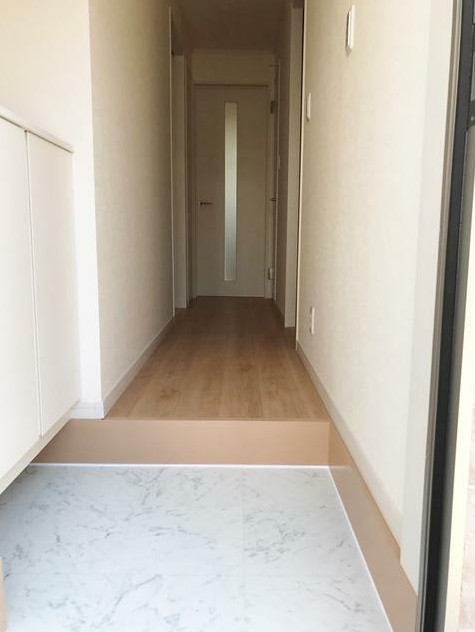 玄関　玄関部分