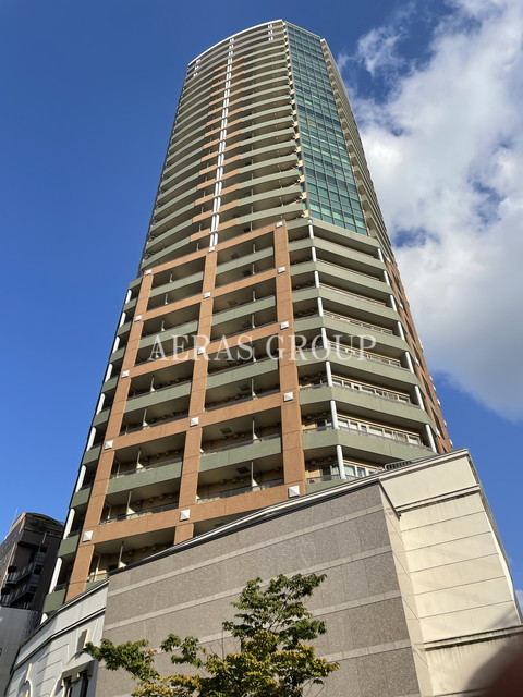 セントラルレジデンス新宿シティタワーの建物外観