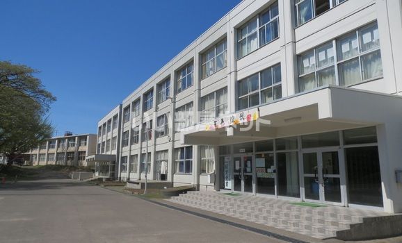 【サンピア　3丁目館の中学校】