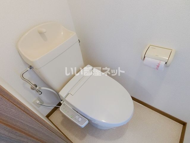 【シャンテクレールのトイレ】