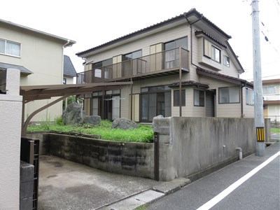 片野貸家の建物外観