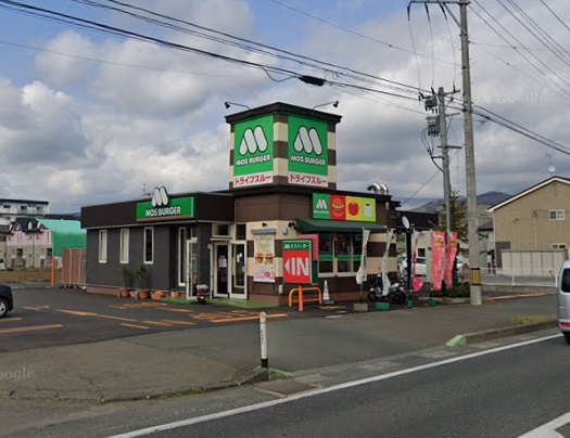 【ロジェコンフォールIIの飲食店】