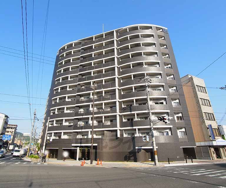 エステムプラザ京都河原町通IIレジデンシャルの建物外観