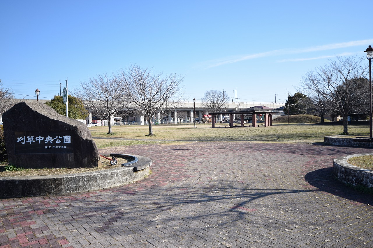 【ニューガイア西熊本駅前の公園】