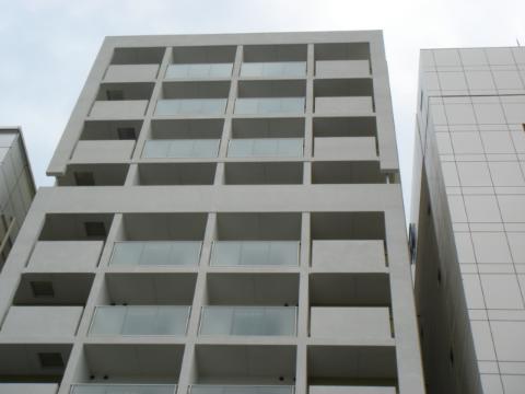 【名古屋市中区栄のマンションの建物外観】