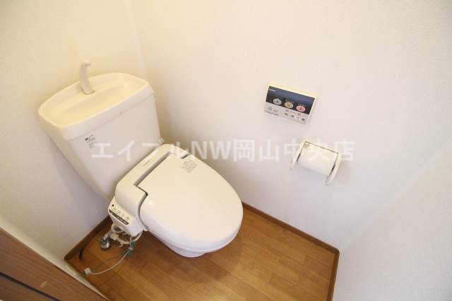 トイレ　トイレ