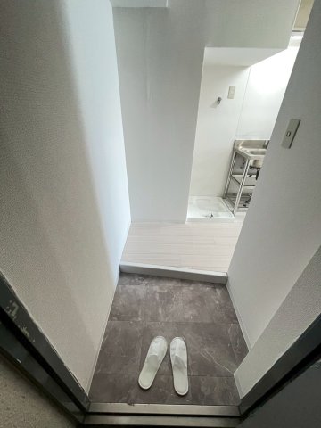玄関　収納もある玄関です