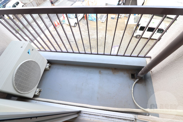 バルコニー　バルコニー