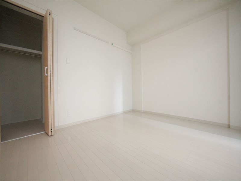 その他部屋・スペース　洋室7.2帖　ウォークインクローゼット付（収納充実してます）