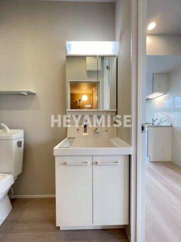 洗面設備　※同物件同室タイプの写真でございます※現況を優先します※