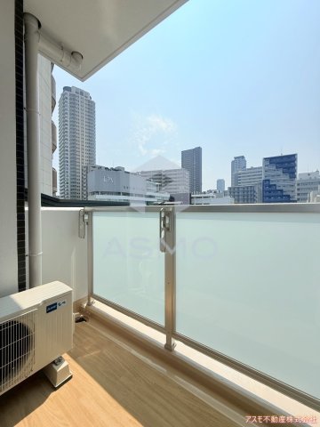 バルコニー　同マンション別部屋　参考写真