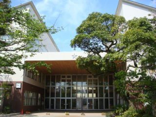 小学校　小松市立芦城小学校（小学校）まで238m