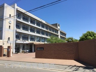 中学校　姫路市立飾磨東中学校（中学校）まで1500m