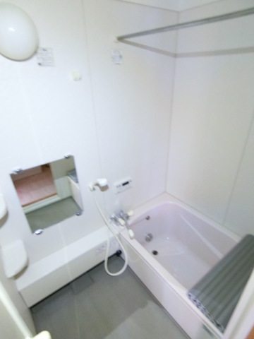 バス・シャワールーム　追炊き機能付バスルーム