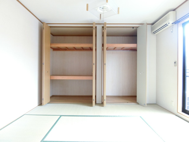 収納　広々とした和室押入れ☆