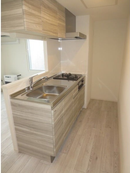 キッチン　人気の対面システムキッチンタイプです！